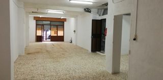 Lloguer Local Comercial a El Carmen