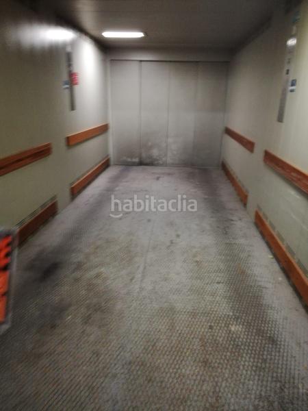 Foto b90e1fab-9b0d-4887-951f-fa956904a441. Car parking in Juan Carlos I Murcia