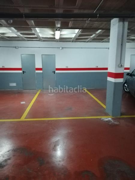 Foto dabc892a-02bb-49f9-ad42-d0e370c17728. Car parking in Juan Carlos I Murcia