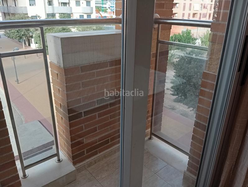Foto 8e7c4672-44df-4212-8cb4-56d221f55b9c. Appartement avec parking dans Juan Carlos I Murcia