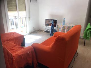 Location Appartement à Calle mariano padilla 8. Alquiler habitacion