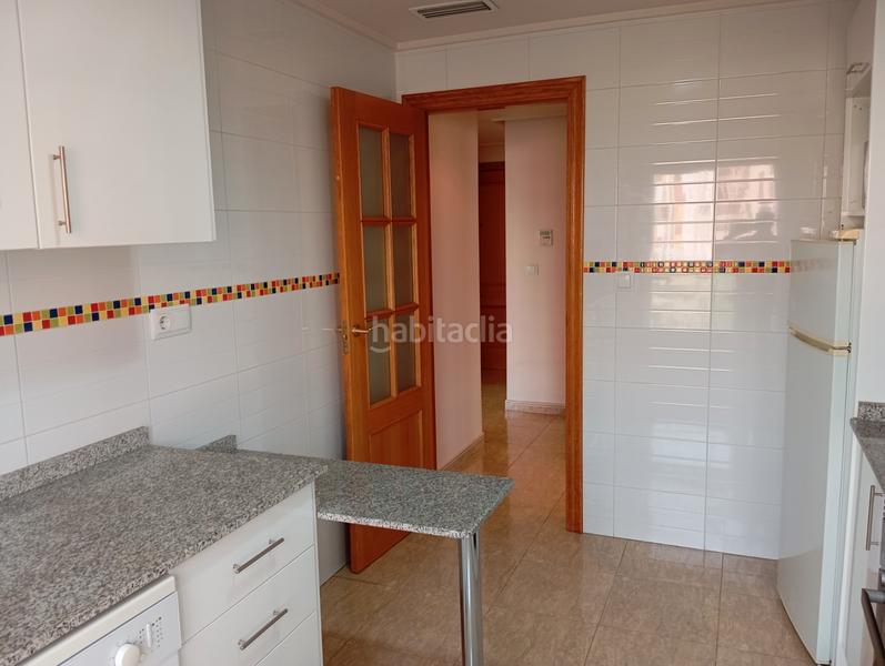 Foto 9b366b80-69a3-46e2-a992-4cf25b0f71d8. Etagenwohnung mit parking in Juan Carlos I Murcia
