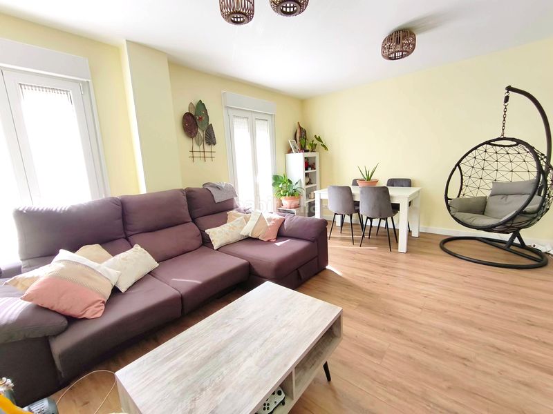 Foto 38d9f7cf-cb86-4410-b4e2-3a7705085e1d. Pis amb calefacció aparcament a Centro Navalcarnero