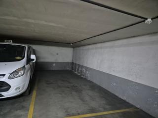 Aparcament cotxe en Calle de antonio de leyva 76. Garaje