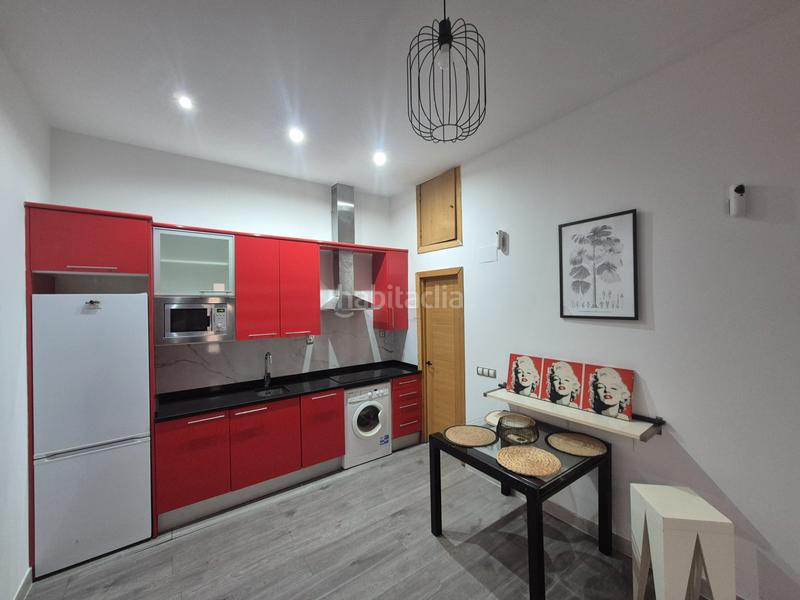 Foto 25c4d1c9-9128-412e-a60a-49db7f9652e7. Apartamento precioso apartamento junto al polideportivo gallur en Madrid