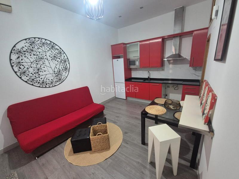 Foto 41cd9a08-9e10-4ada-a1bf-fd8967bf67cd. Apartamento precioso apartamento junto al polideportivo gallur en Madrid