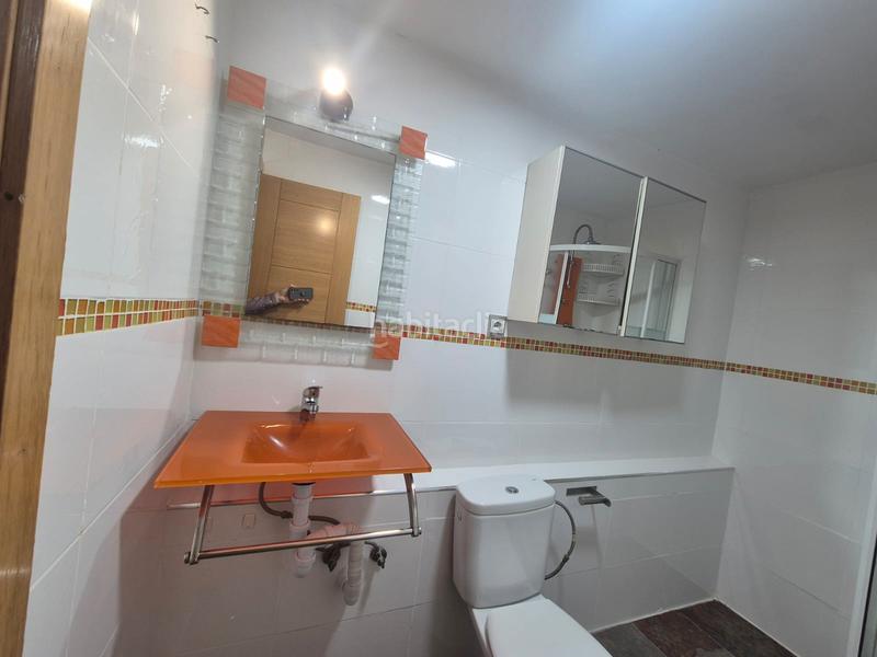 Foto 6235efde-93c6-493a-89d4-178825187dc3. Apartamento precioso apartamento junto al polideportivo gallur en Madrid