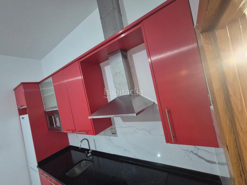 Foto ed637471-cd9f-48e7-8346-be06ac411f4c. Apartamento precioso apartamento junto al polideportivo gallur en Madrid