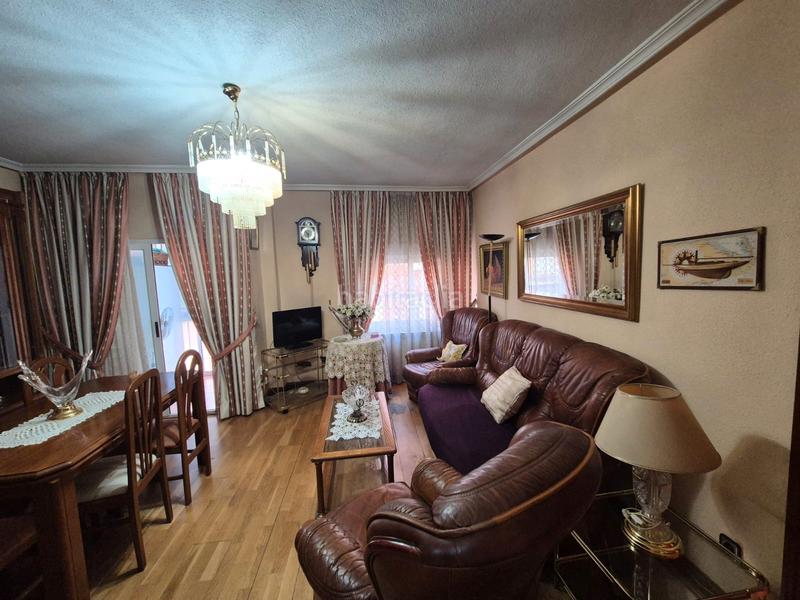 Foto fb1751b6-63a3-4a02-94d7-ead15464daba. Appartement dans Abrantes Madrid