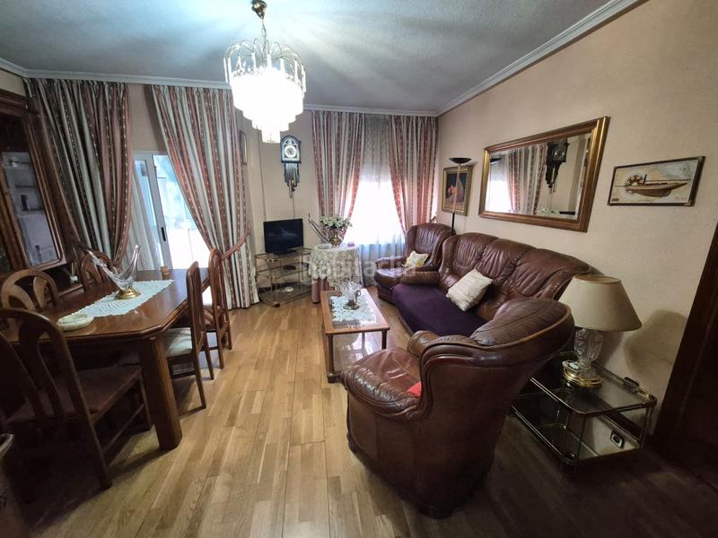 Foto fe0150bd-cf00-4b65-b081-be1ff9b83ad2. Appartement dans Abrantes Madrid