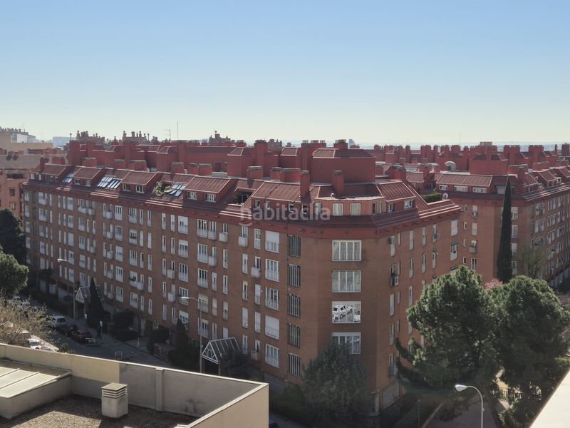 Foto 86ae2a87-d62c-4635-87ba-57e86a3eecb7. Pis amb aparcament a Acacias Madrid