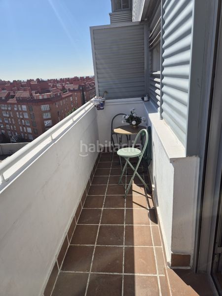 Foto e1e0af90-ea55-4b34-b24a-3460a633275a. Pis amb aparcament a Acacias Madrid