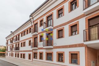 Pis  Calle mayor. Piso nuevo grin