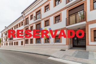 Pis  Calle mayor. Piso nuevo gri��n