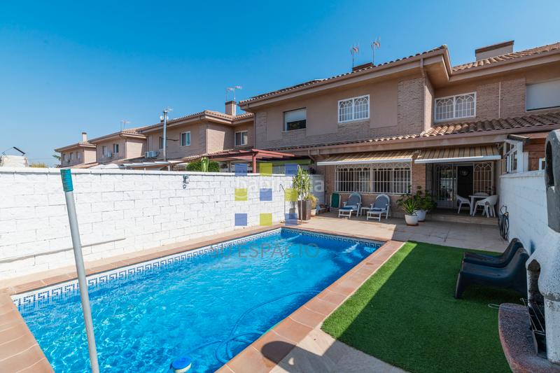 Foto 21d3b01b-426d-4397-a21a-22c4143391e5. Chalet in calle cabañas 5 in Ugena