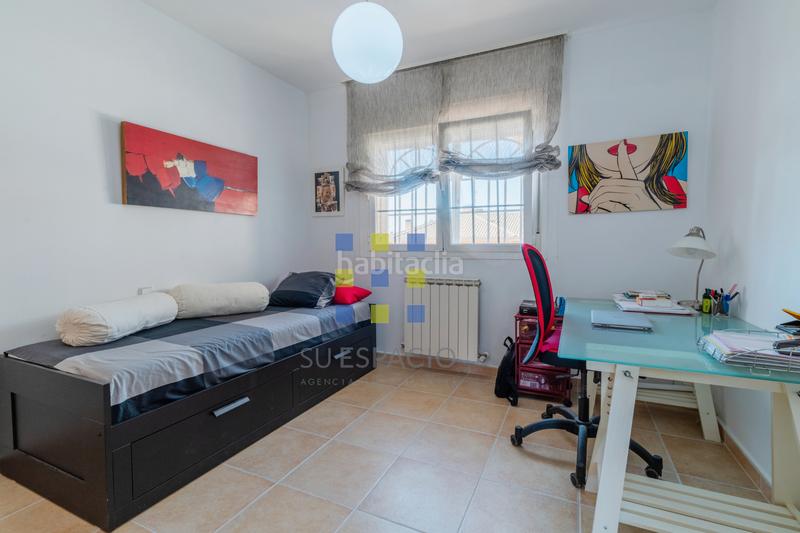 Foto d267f192-1016-45ea-a21a-c80e67c69f7f. Chalet in calle cabañas 5 in Ugena