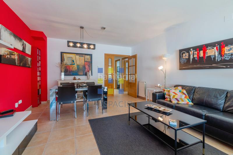 Foto e39e514e-63f9-41da-aa05-52109cd2919f. Chalet in calle cabañas 5 in Ugena