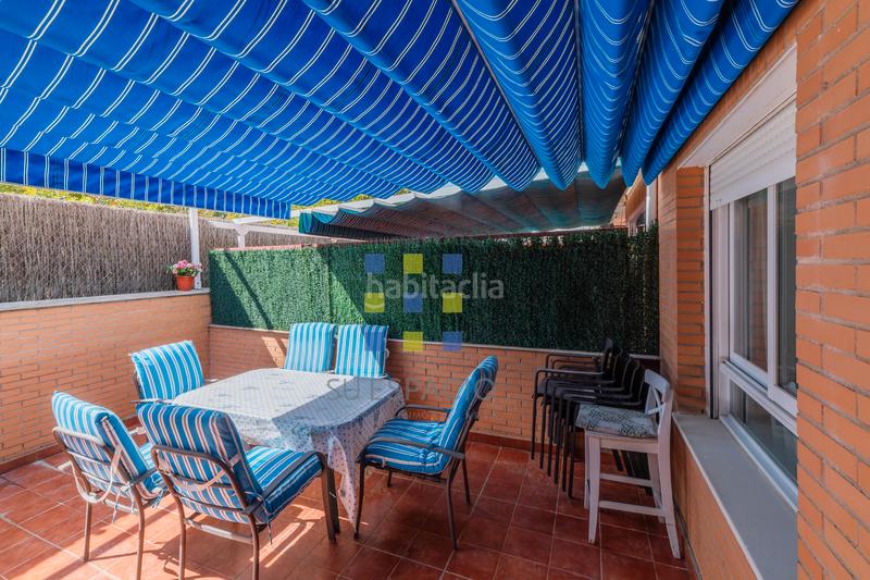 Foto eda49516-95a9-4977-8ca5-6421bcea1c21. Casa a schiera con riscaldamento parcheggio in Griñón