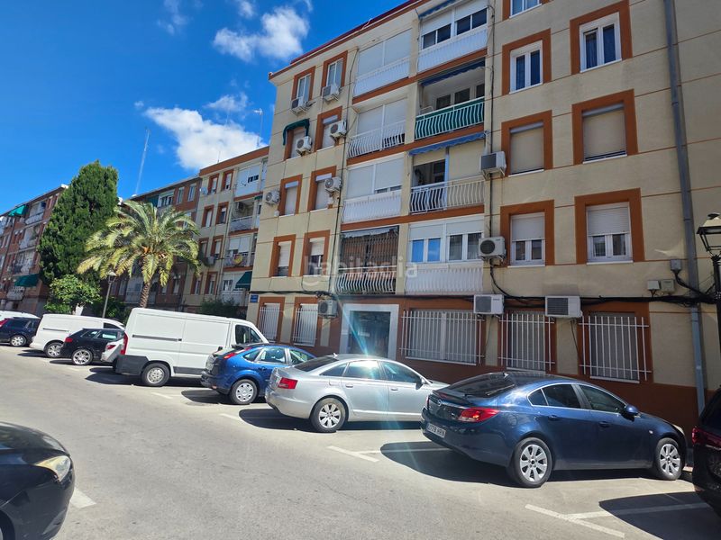 Foto bb3fc7bf-da1d-48e2-a73d-e1c7510e6448. Pis amb calefacció a Centro Móstoles
