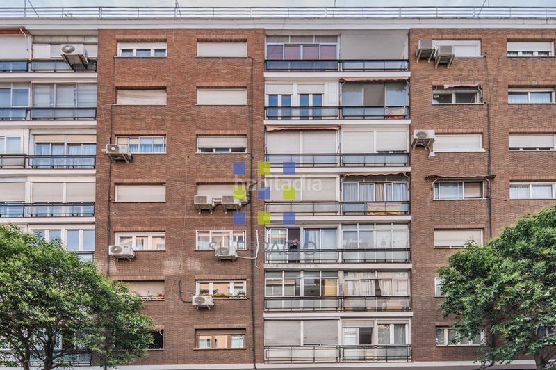 Foto 6c6e64b1-502d-4f99-a5b3-43ba9329388a. Àtic amb calefacció a Pacífico Madrid