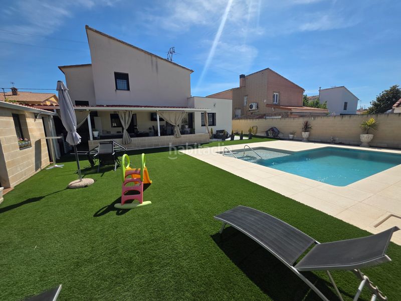 Foto b2b3af34-5609-4656-99b3-caca711dedbd. Xalet amb xemeneia calefacció piscina a Griñón