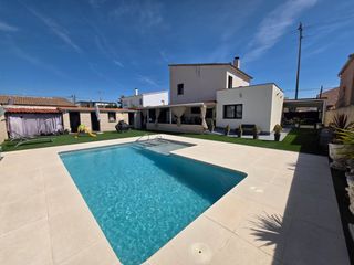 Xalet en Gri��n. Chalet independiente totalmente reformado