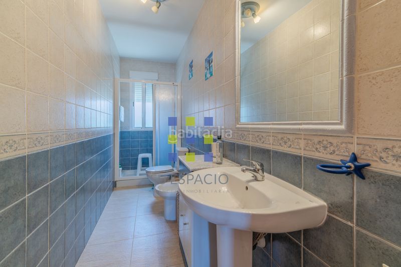 Foto a5cf4c82-56e1-4c35-9491-72456173d3bb. Xalet amb xemeneia calefacció piscina a Méntrida