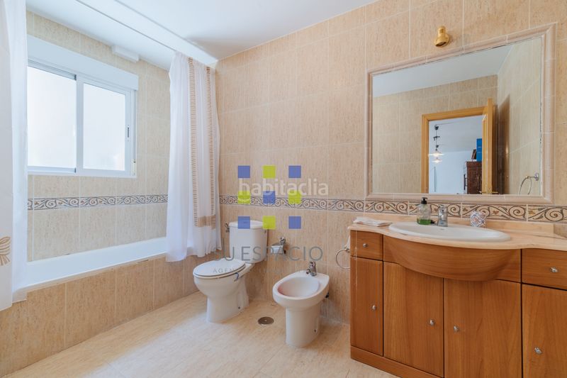 Foto dbef64da-3f3b-4410-82f7-52883588fdb1. Xalet amb xemeneia calefacció piscina a Méntrida