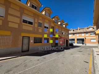 Duplex  Calle de cataluña. Excelente dúplex en serranillos