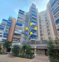 Pis  Urbanizacion nuevo versalles. Vivienda con amplia terraza en nuevo versalles