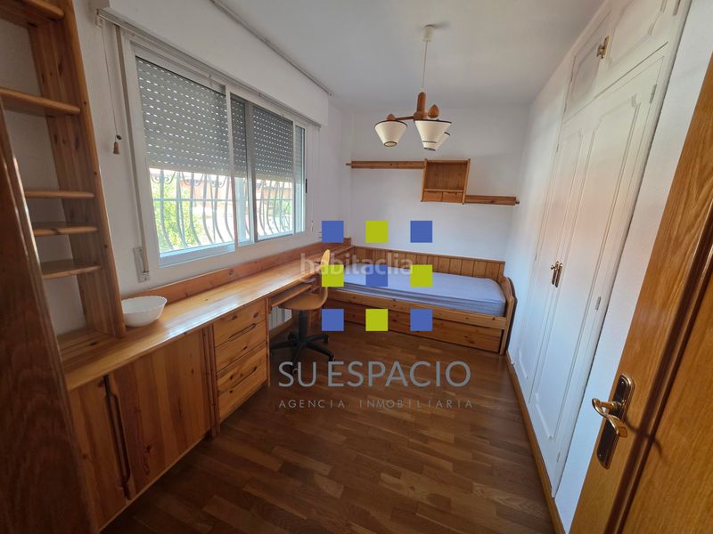 Foto 983a7668-29c5-4235-ab79-97328edd626e. Casa adossada amb calefacció aparcament piscina a Cubas de la Sagra