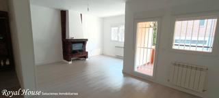 Appartement  Calle treinta y tres. Piso de 3 dormitorios en los arroyos del escorial, con garaje
