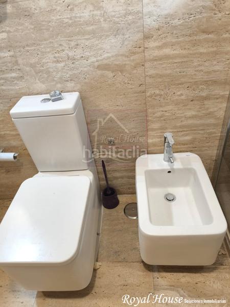 Foto 40bc7b26-cd72-4b57-9519-cda277bd3d31. Casa aparellada amb calefacció aparcament piscina a Collado Villalba