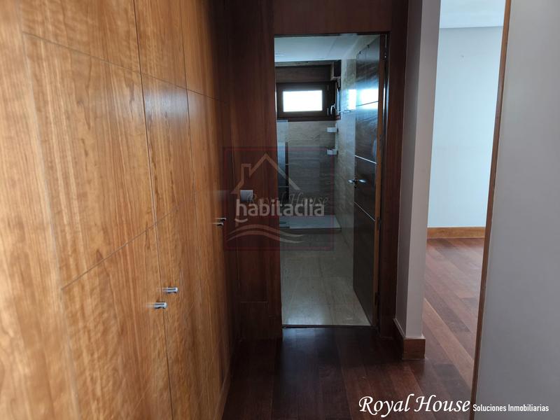 Foto aab98708-285f-4857-8a79-d7e7487c2487. Casa aparellada amb calefacció aparcament piscina a Collado Villalba