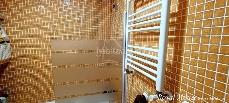 Foto 0a9a12ce-9d0d-44e3-87aa-d394b6c03eff. Flat with heating parking pool in El Guijo-Colonia España Galapagar