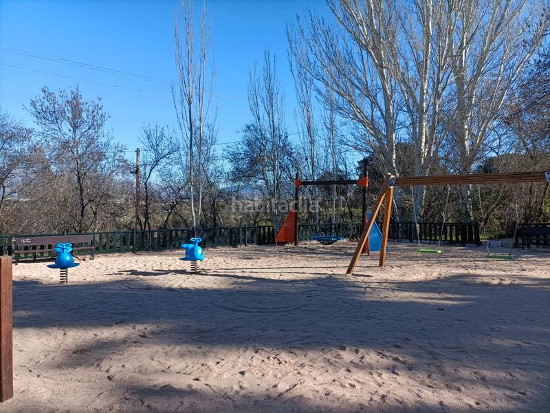 Foto c57d4535-f121-4b05-b307-97dc22ebae70. Flat with heating parking pool in El Guijo-Colonia España Galapagar