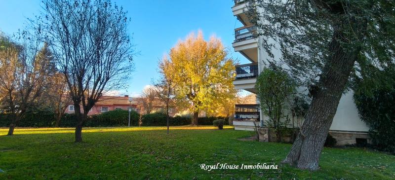 Foto 52b49b51-b7f9-4a6c-ad7e-59ffecd378a5. Appartement avec cheminée chauffage piscine dans Dehesa-El Soto Collado Villalba