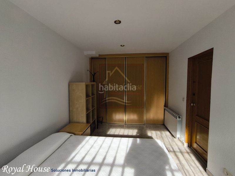 Foto 382dd0bc-c8ac-4f04-8e6e-3cede0378236. Casa adossada amb xemeneia calefacció piscina a El Guijo-Colonia España Galapagar