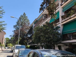 Piso  Calle costa azul. Royal house ofrece en venta, sin honorarios para el comprador, p