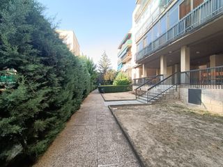 Etagenwohnung  Calle la huerta. Piso de 3 dormitorios en las cañadas, collado villalba