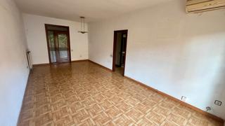 Etagenwohnung in Sant Martí de Provençals. Excelente ubicacion!!!!