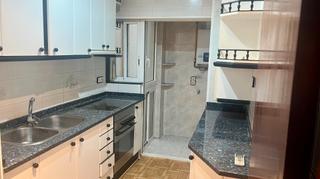 Etagenwohnung in Sant Martí de Provençals. Finca de obra vista!!!!!