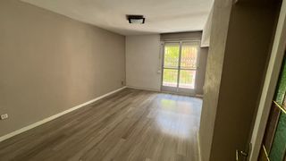 Piso en La Verneda - La Pau