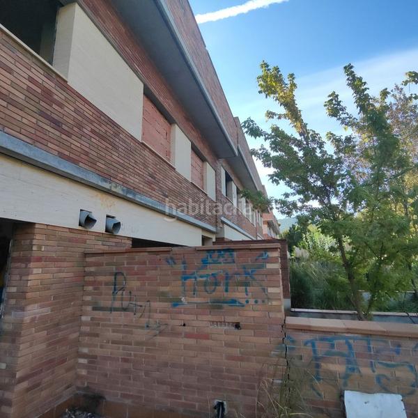 Foto 81de6598-9b0e-4f89-ad2a-0e9b18b1e2bf. Reihenhaus in carrer rafel casanova 4a in Torrelles de Llobregat