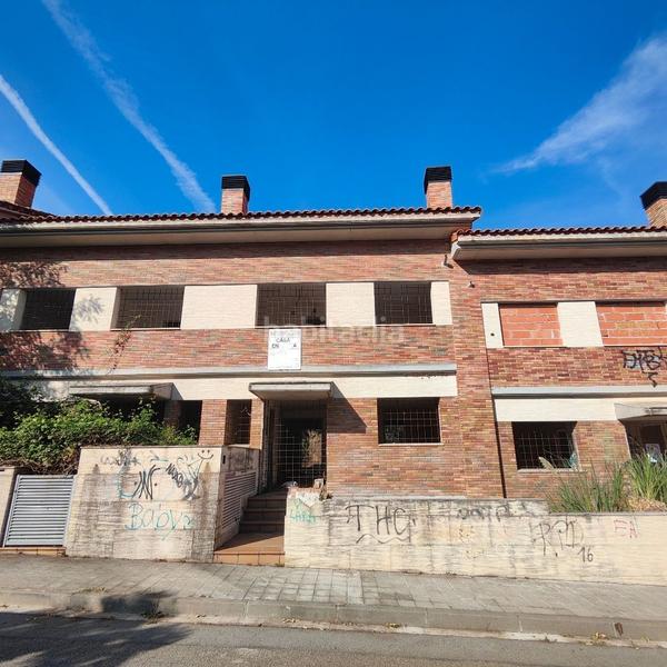 Foto a92b65bf-5ff5-4c08-a4a4-a44c274a454b. Reihenhaus in carrer rafel casanova 4a in Torrelles de Llobregat