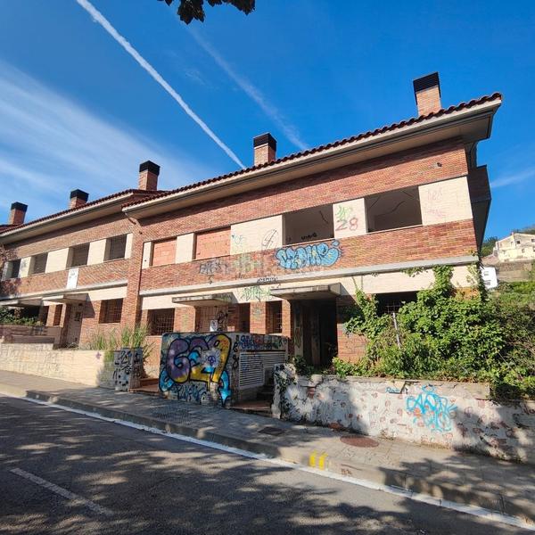 Foto c937bf74-de80-4368-83f1-06f8297a49e7. Reihenhaus in carrer rafel casanova 4a in Torrelles de Llobregat