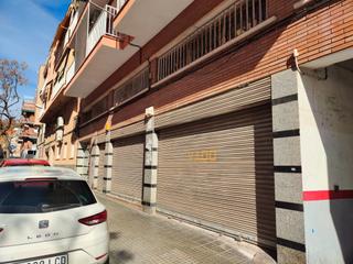 Business premise in Carrer de l'escultor llimona 4. Local en viladecans