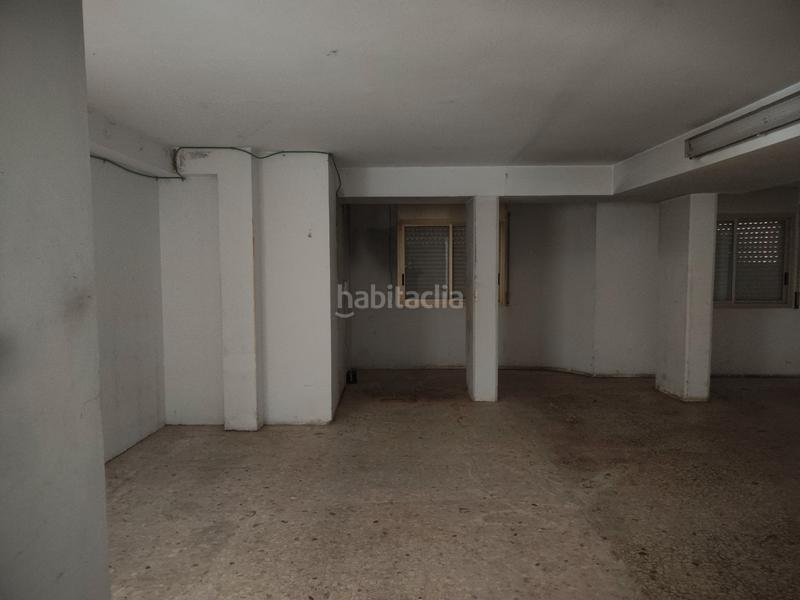 Foto 283b1dae-c4fa-4e80-b2b9-6855d4116391. Geschäftsraum in carrer de l'escultor llimona 4 in Viladecans