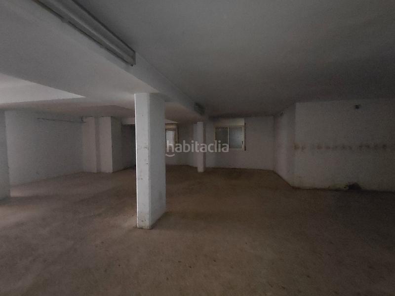 Foto 6ba3d931-37b4-494b-b3eb-ef88eae54d9b. Geschäftsraum in carrer de l'escultor llimona 4 in Viladecans