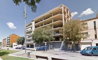 Terreno residenziale in Avinguda de santa eulàlia 189. Obra parada de 25 pisos y 25 plazas de parking
